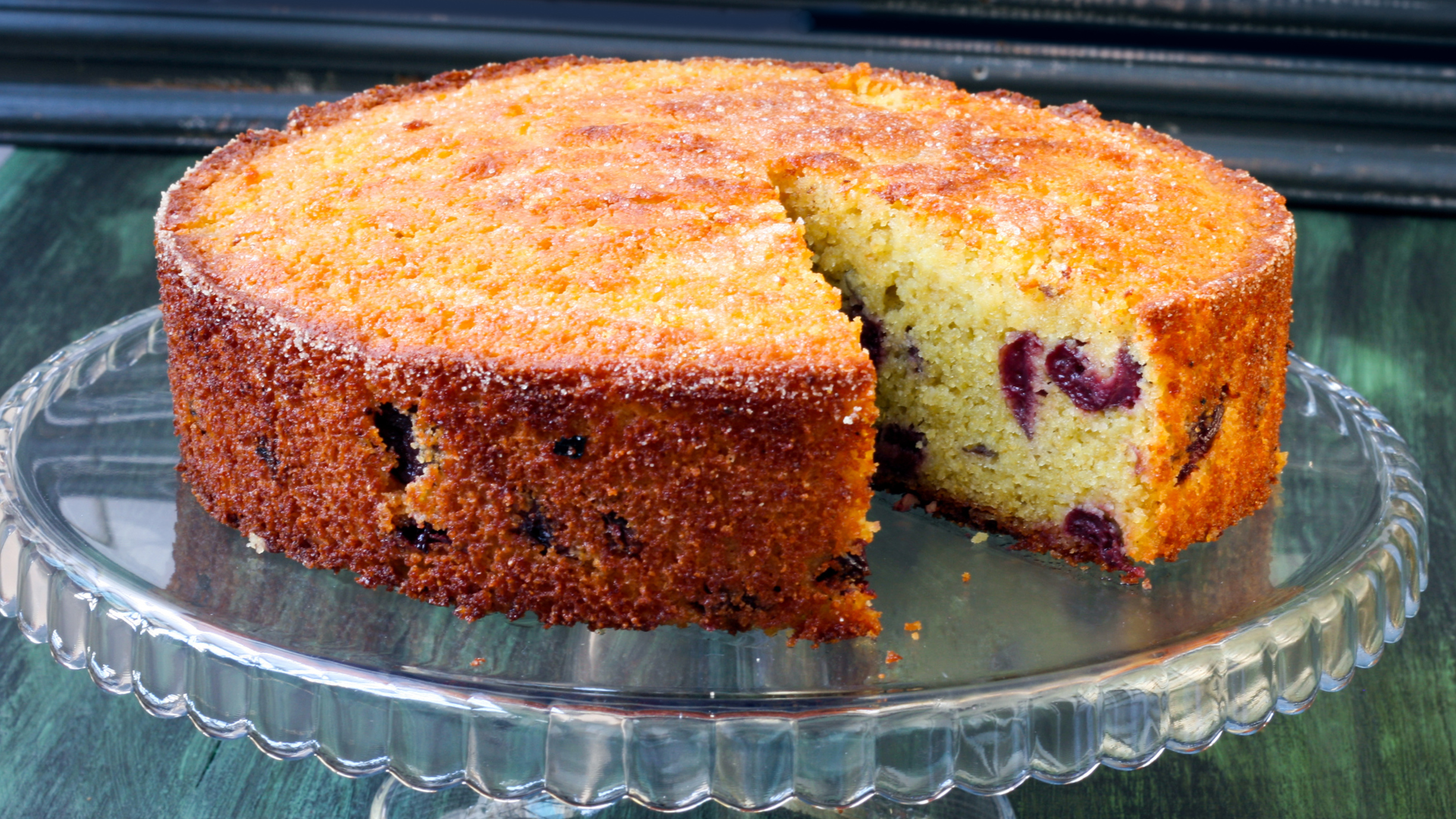 Upcountry Blueberry & Macadamia Nut Oil Cake