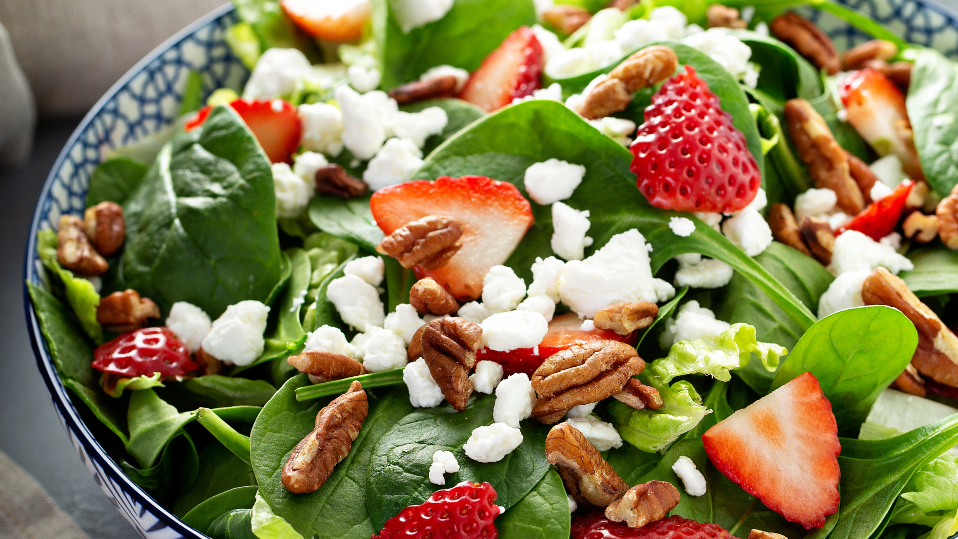 Kula Strawberry & Macadamia Nut Oil Vinaigrette Salad